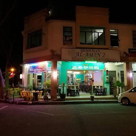 Faeyz Homestay Melaka Luaran gambar