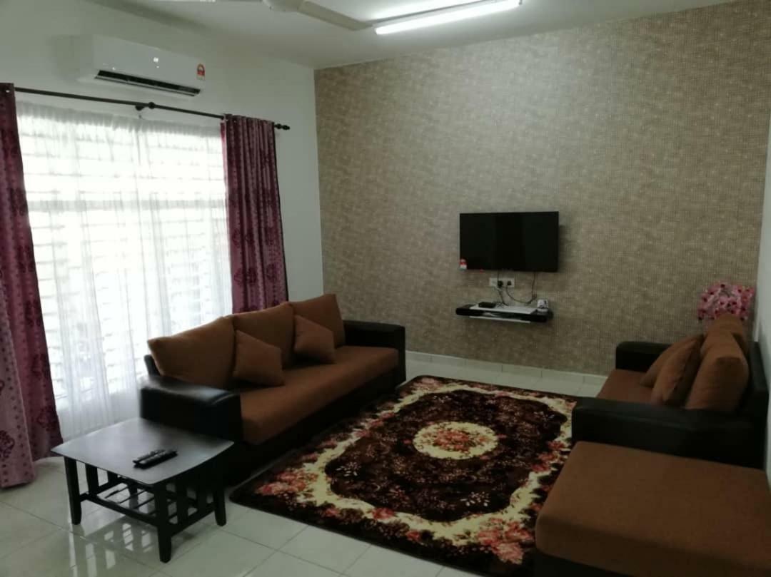 Faeyz Homestay Melaka Luaran gambar