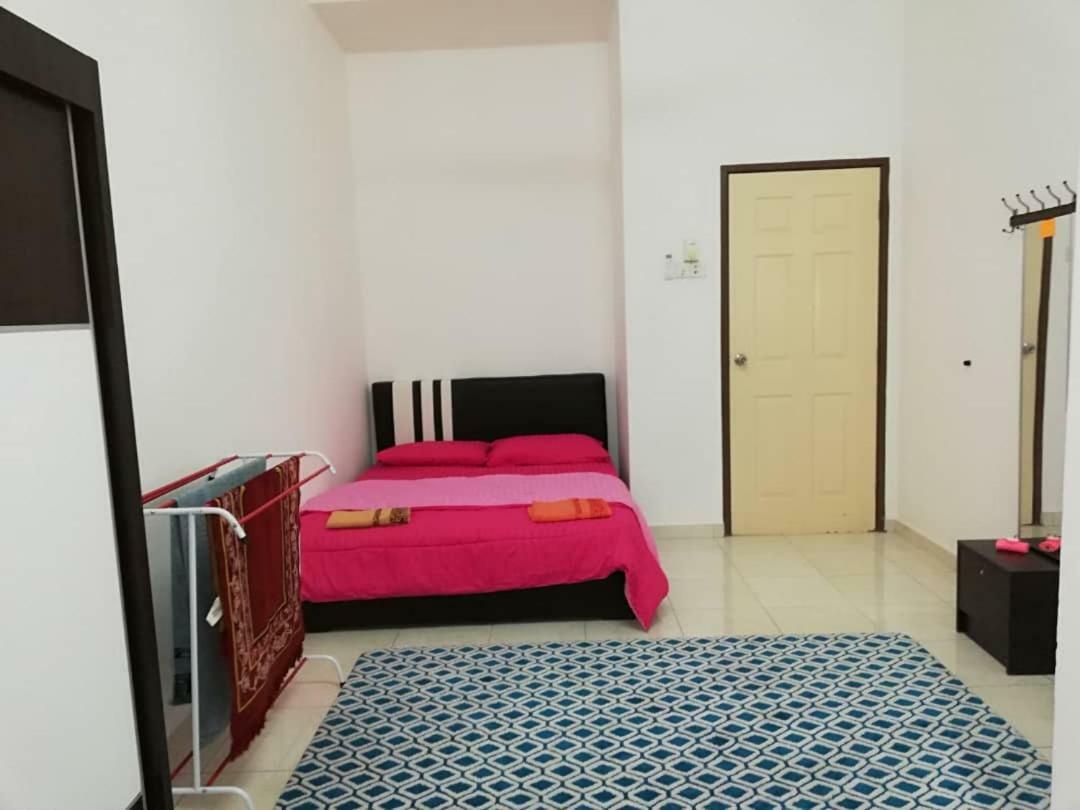 Faeyz Homestay Melaka Luaran gambar