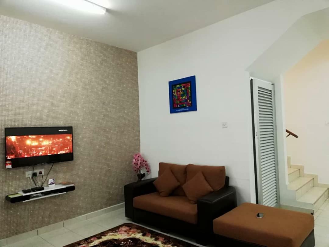 Faeyz Homestay Melaka Luaran gambar